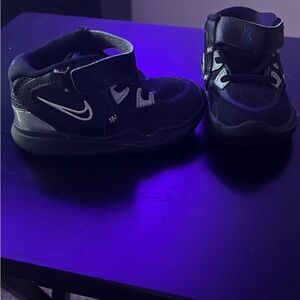 Nike toddler shoes